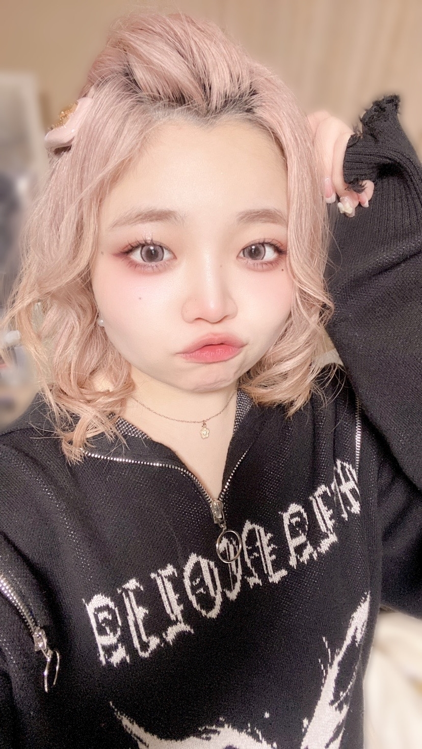 美吉 アユム