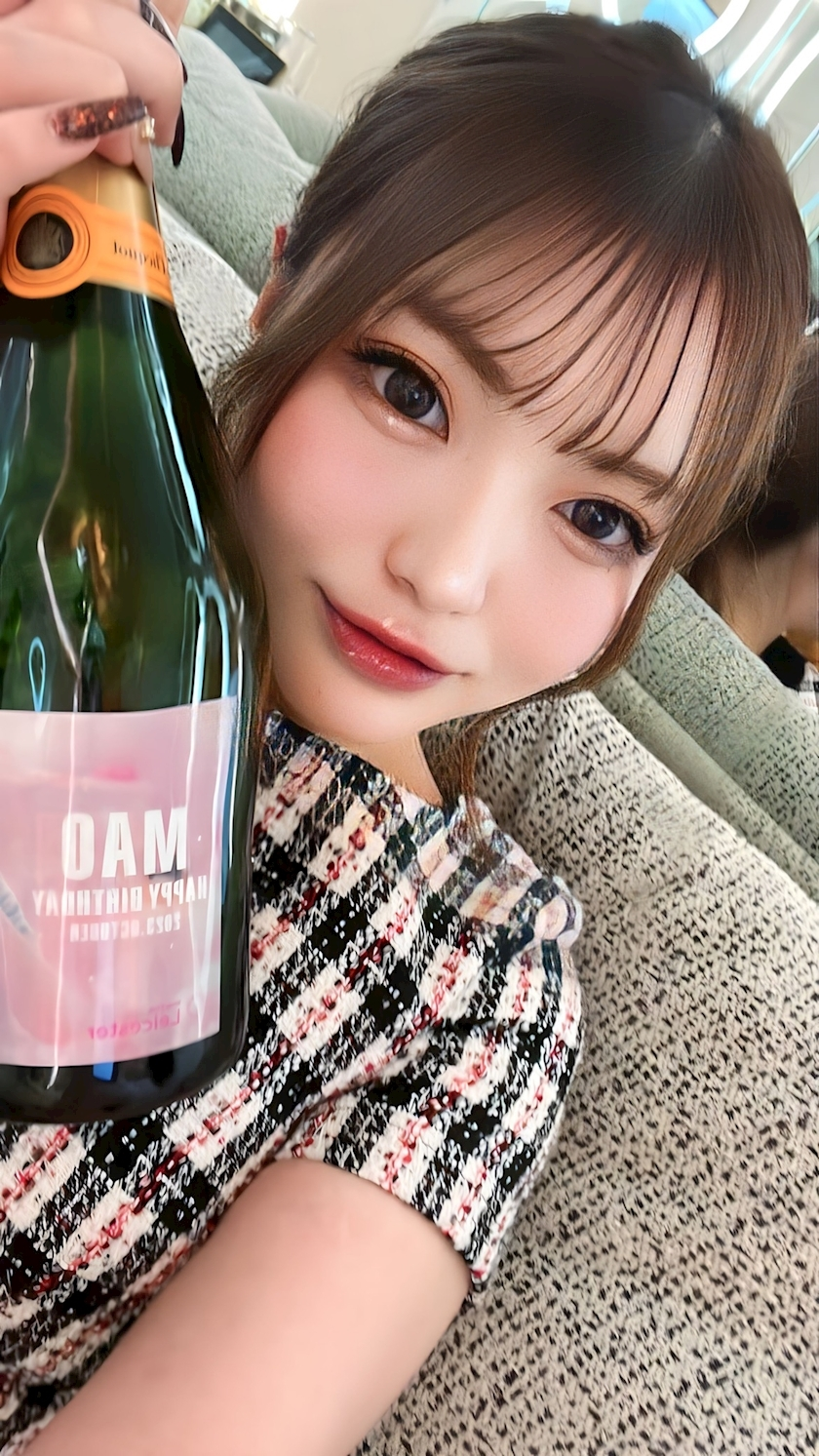 華月 まお