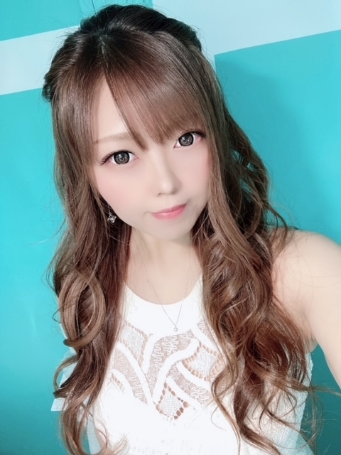 夏樹 あや