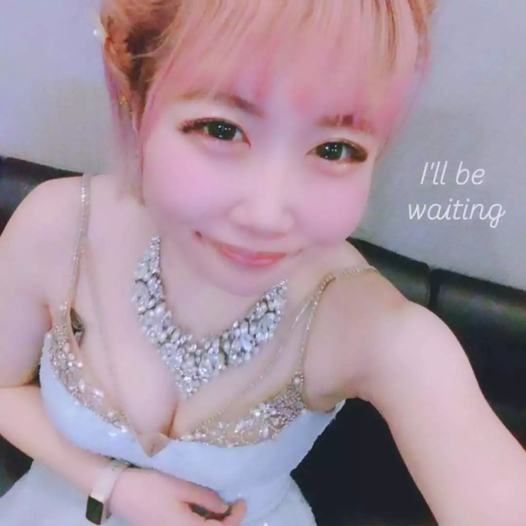 あや