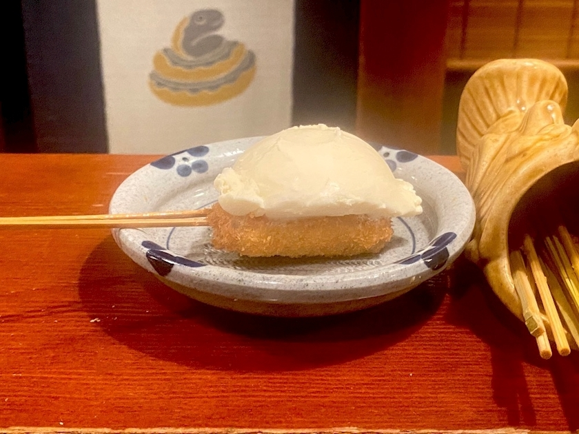 とも