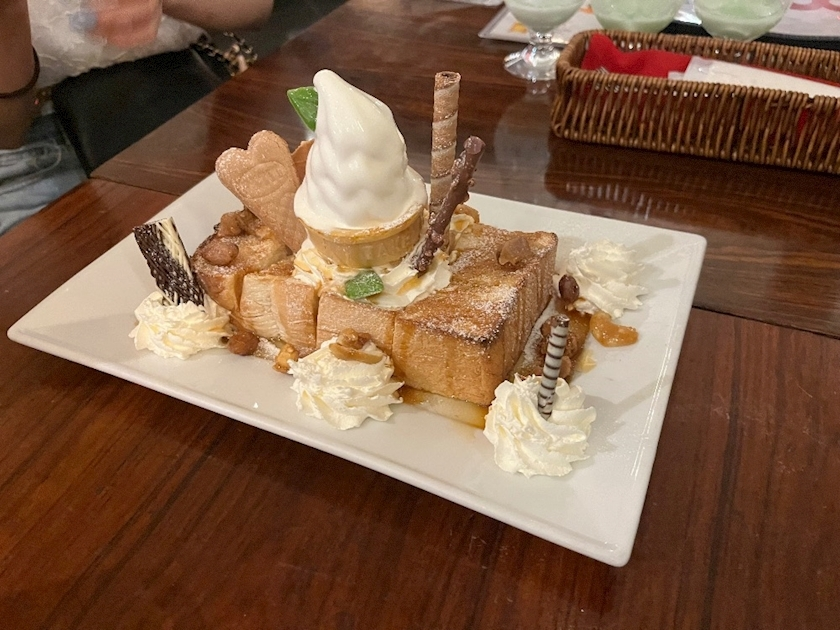 乙川 ゆあ