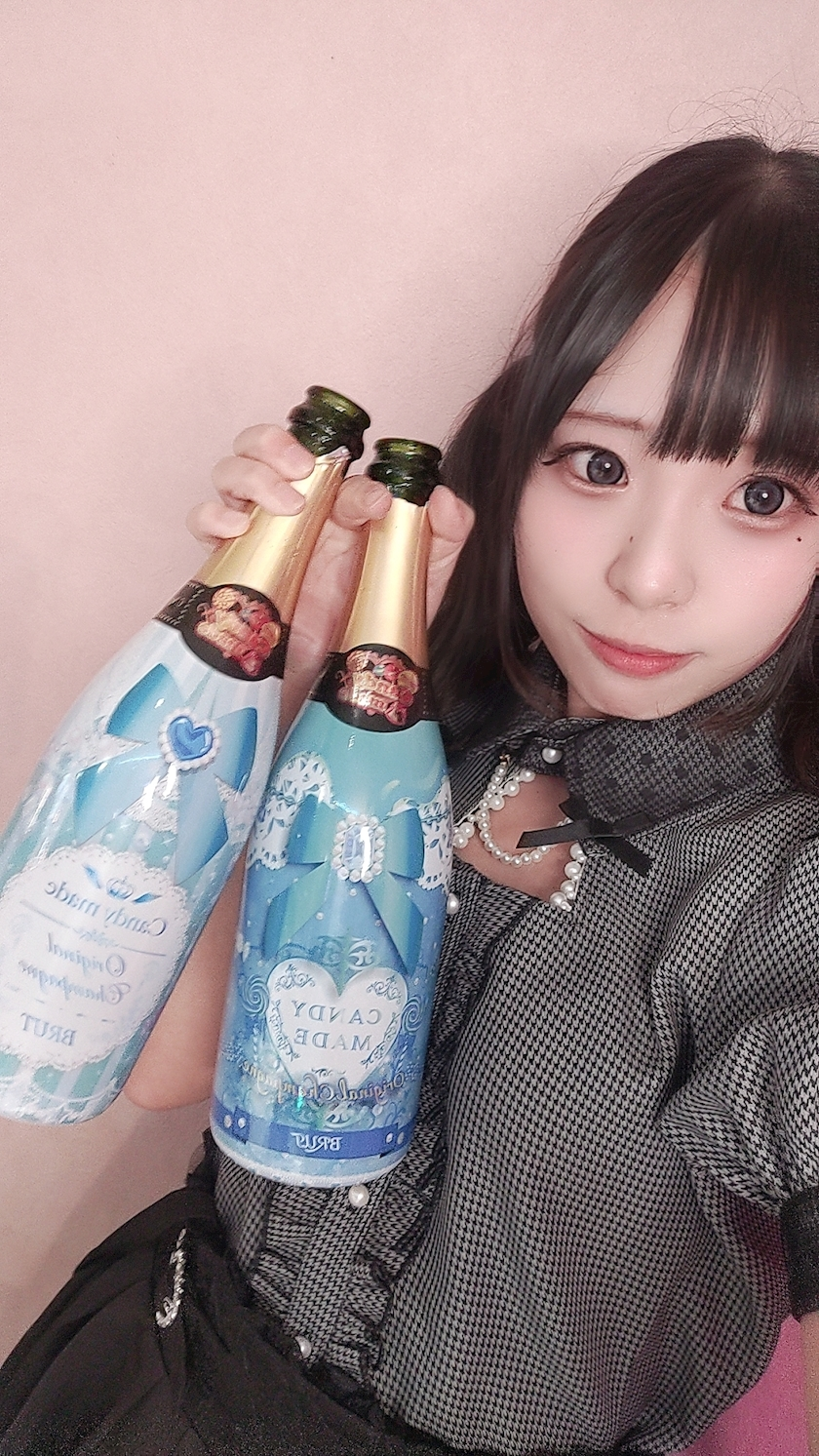 みお
