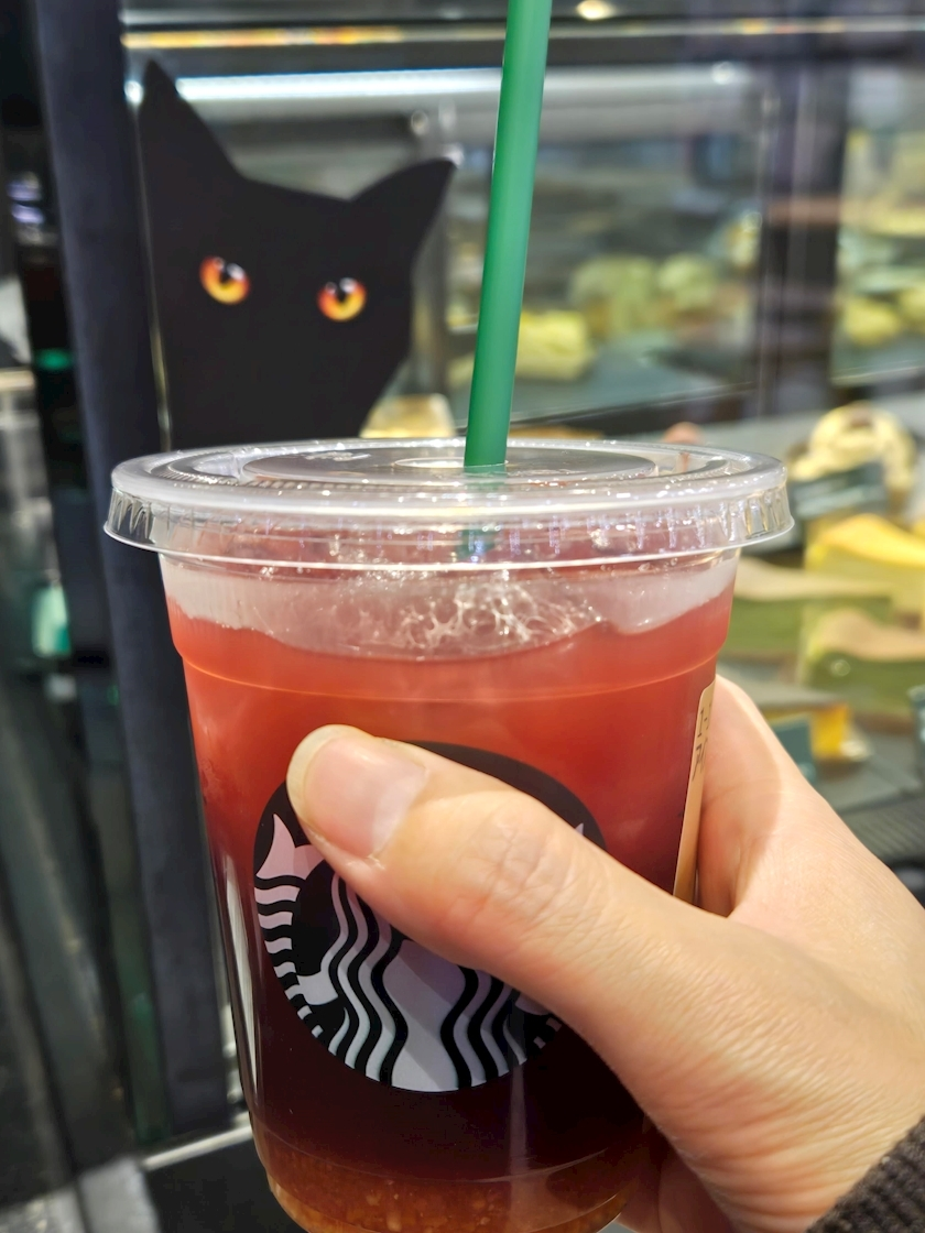 エミ （スタッフ）