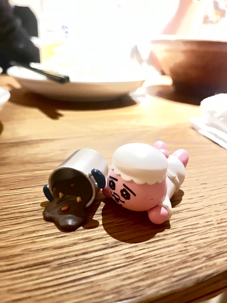 ティラノまな