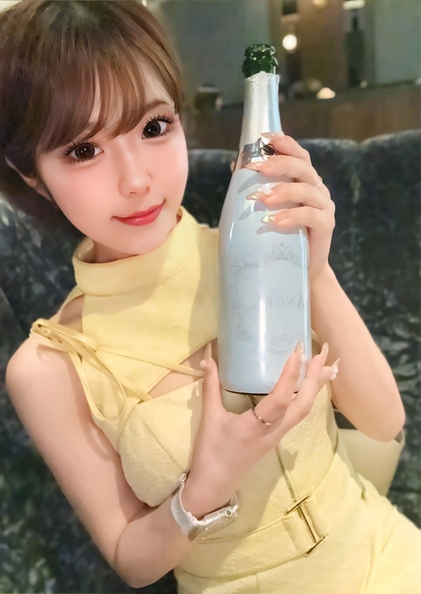 三上 胡桃