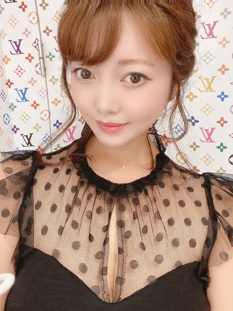 妃 えりな