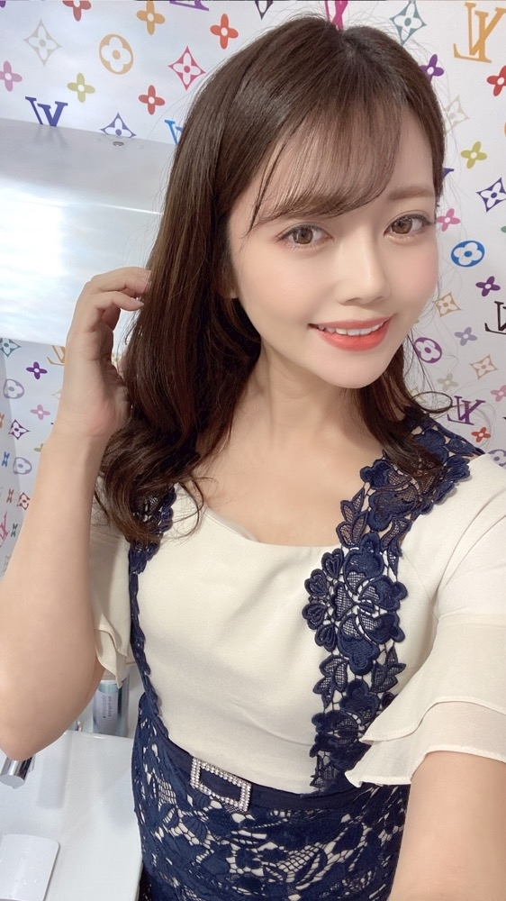 妃 えりな