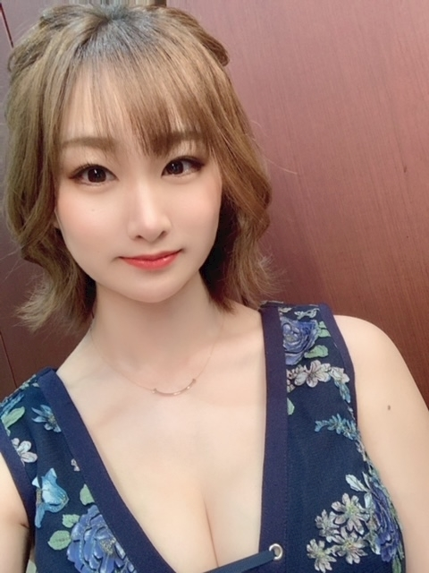 妃乃 すず
