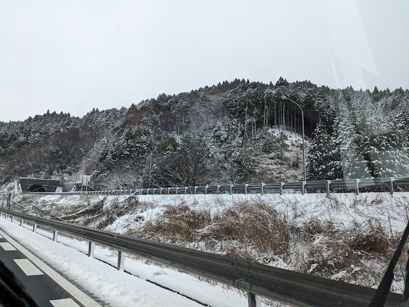 涼宮 しずか