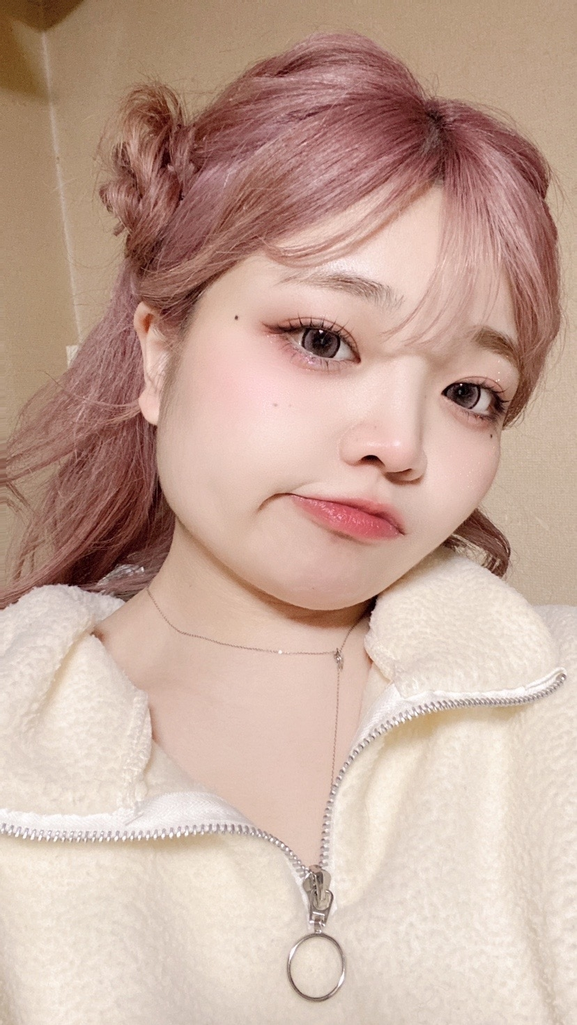 美吉 アユム