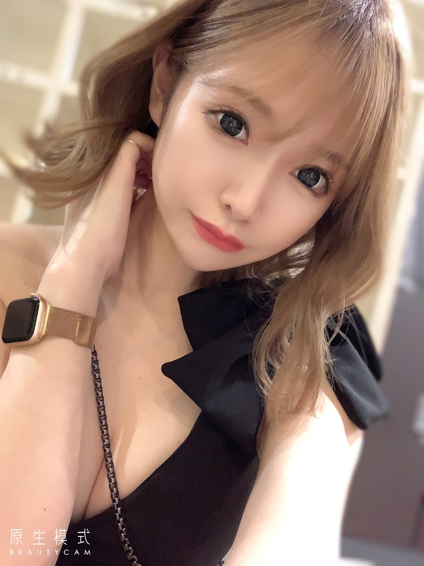葉月 りほ
