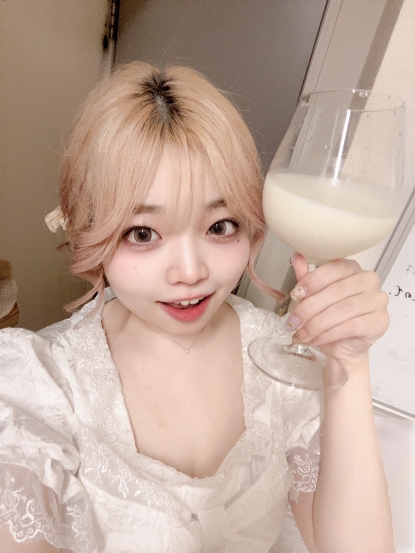 美吉 アユム