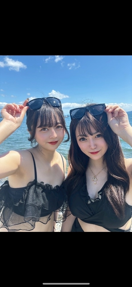 な つ
