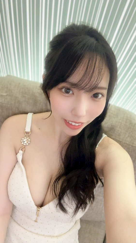 皐月 いおり