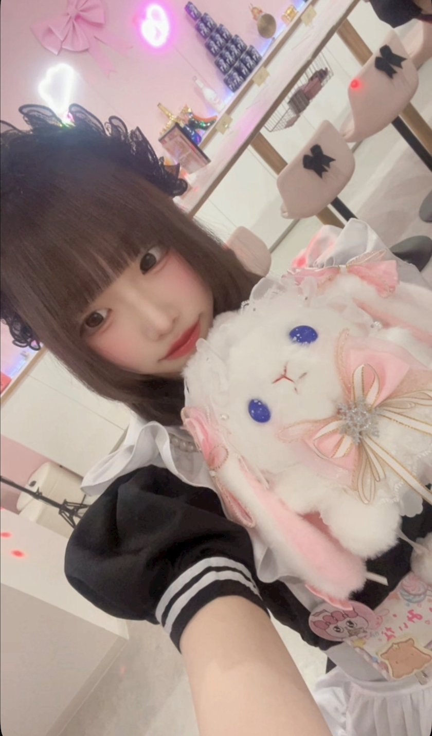 みぃな