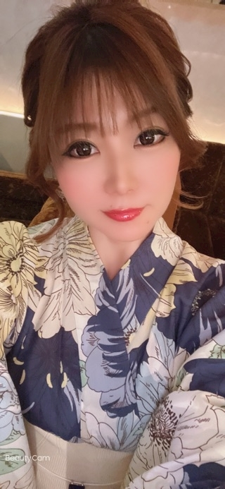 聖月 綾