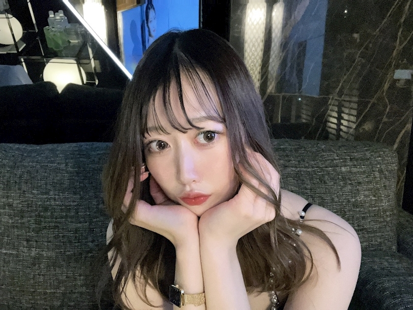 乙川 ゆあ