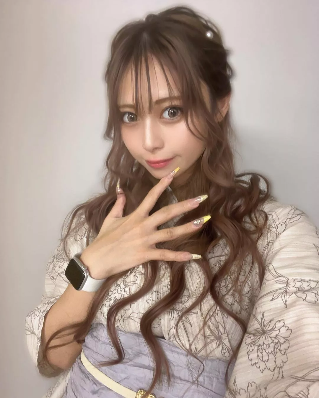 あや