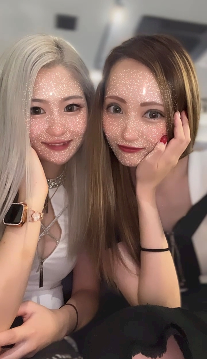あや