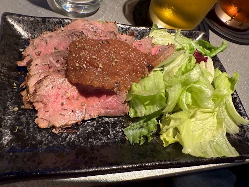 朝倉 しおり