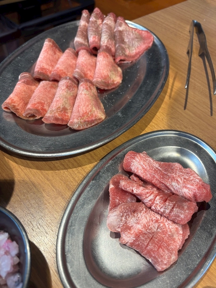 るい