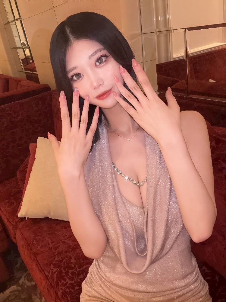 三鷹 真綺