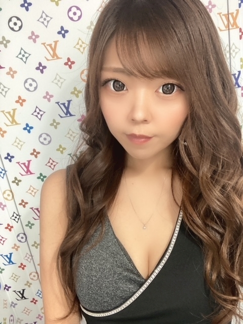 夏樹 あや