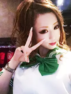 妃 えりか