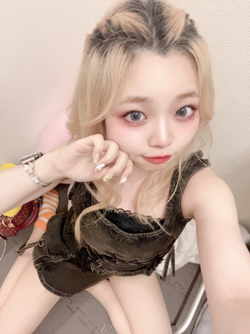 美吉 アユム