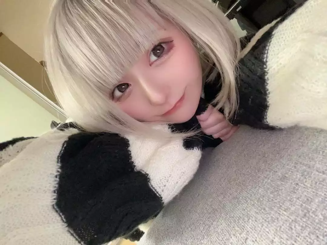 雛鶴 めい