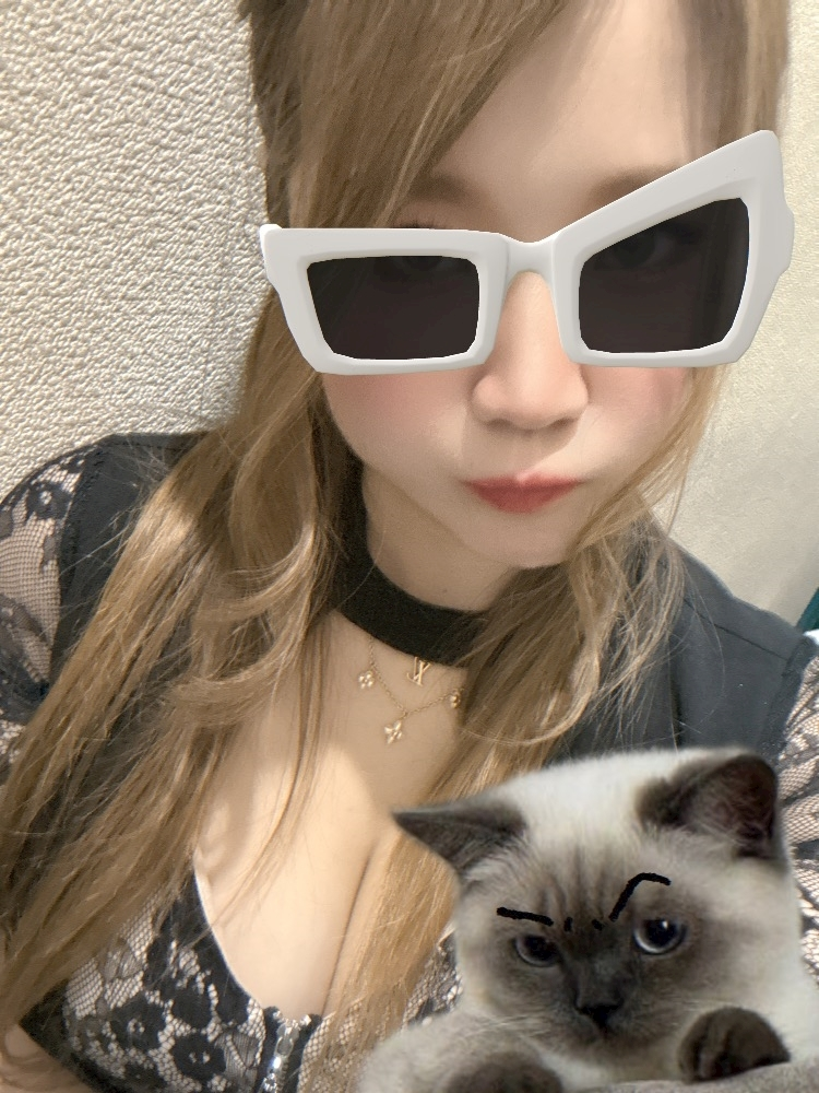 妃 りり