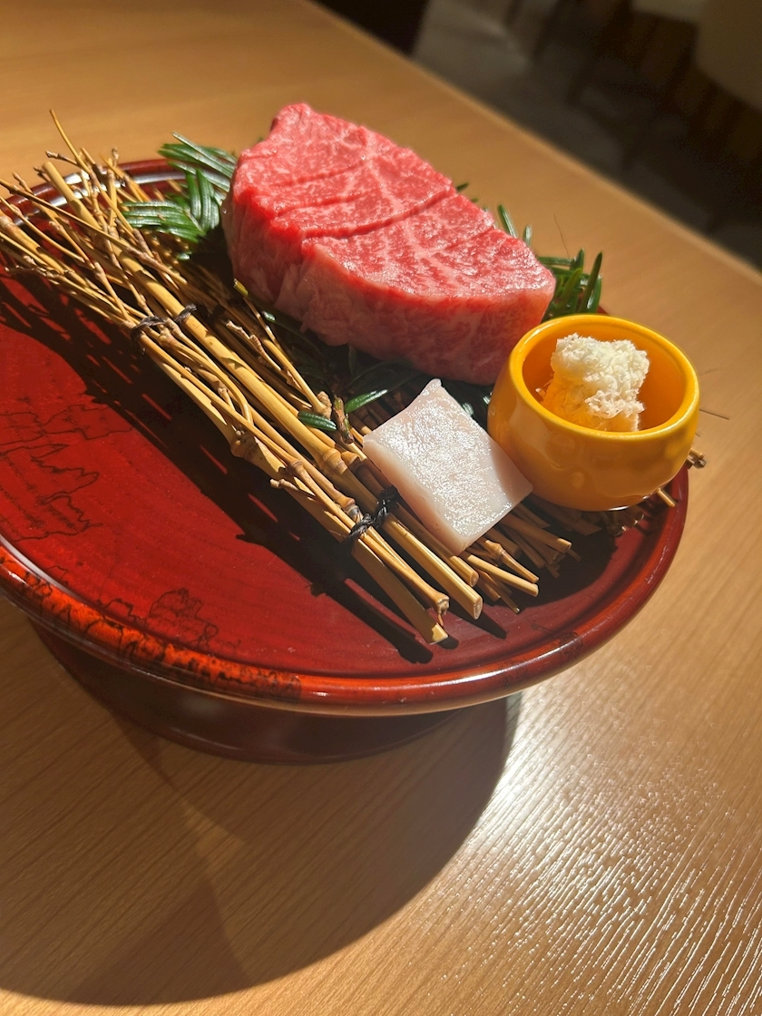 泉 りさ