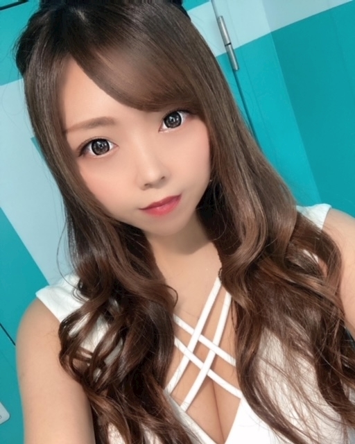 夏樹 あや