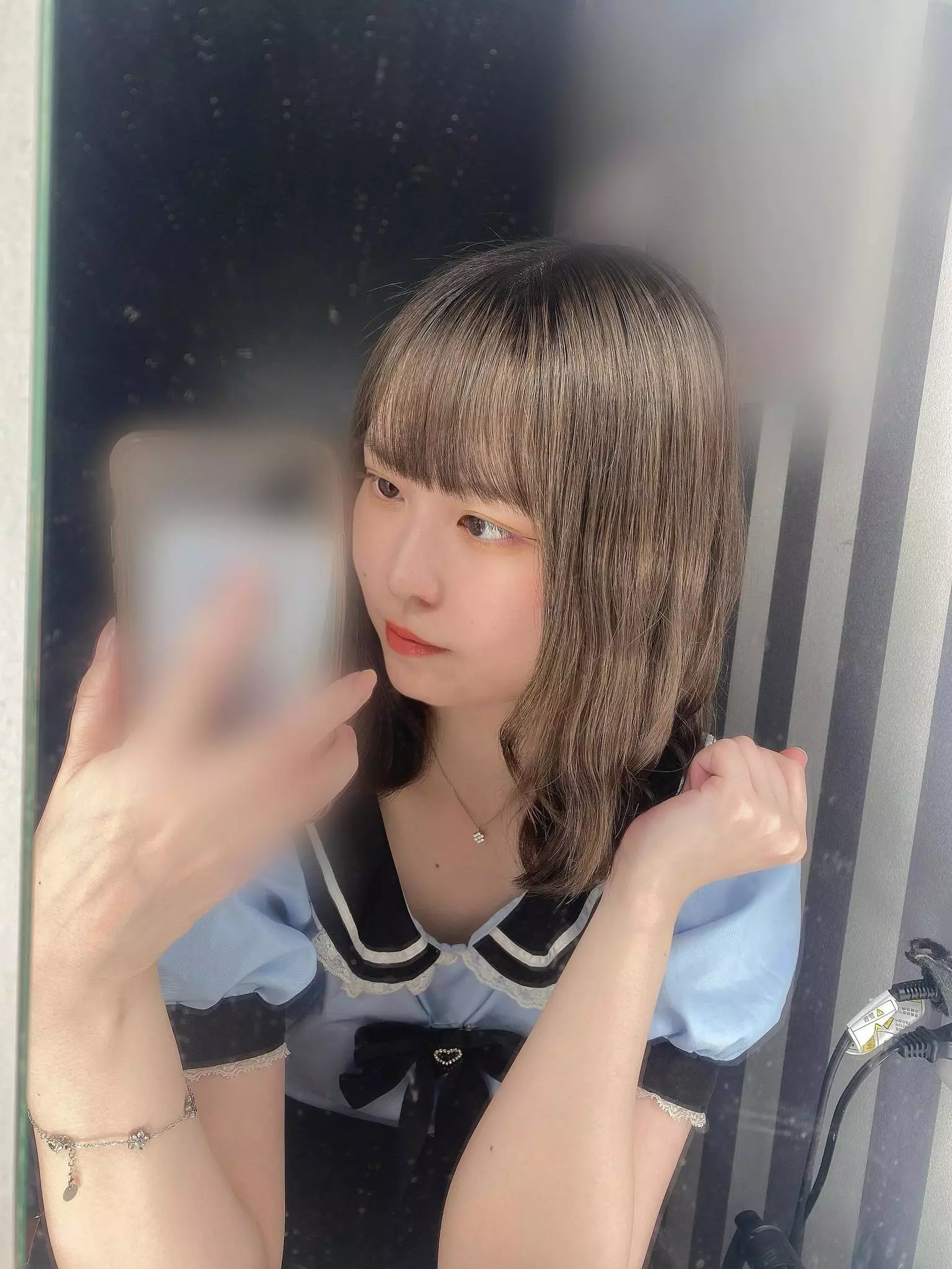 にこ