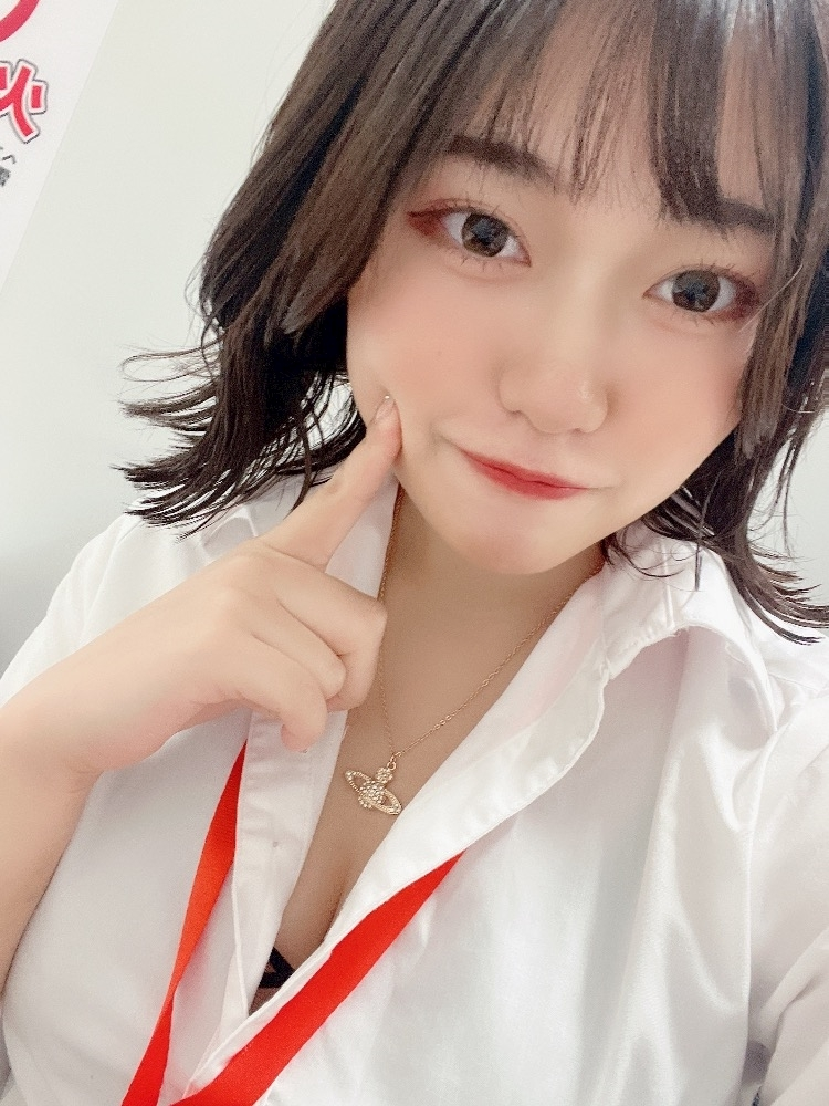 みあ