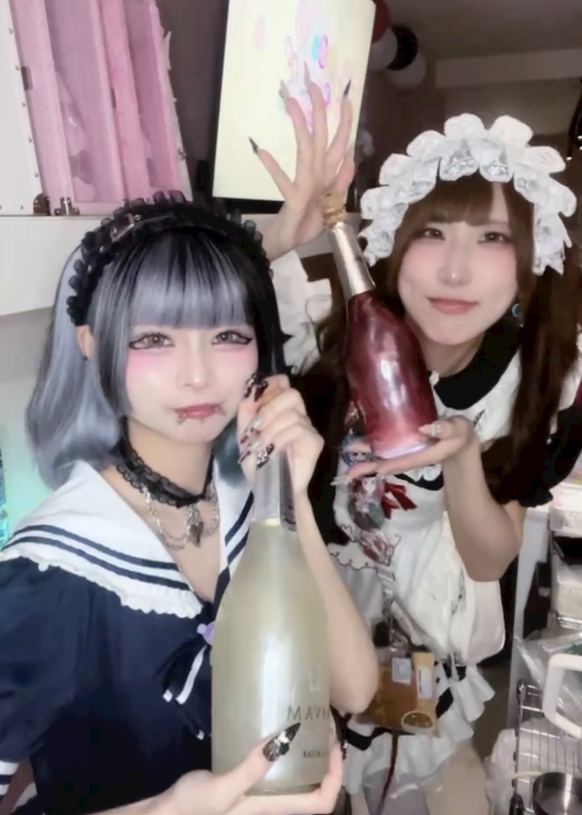 ふりふり ふりる