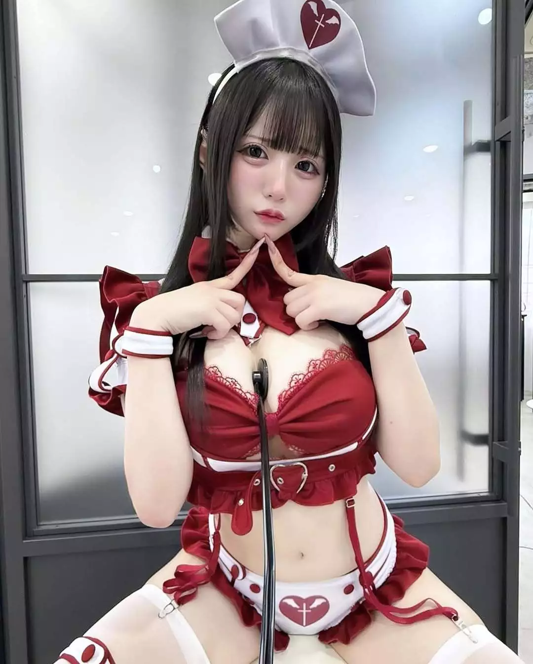 水無月 ゆゆ