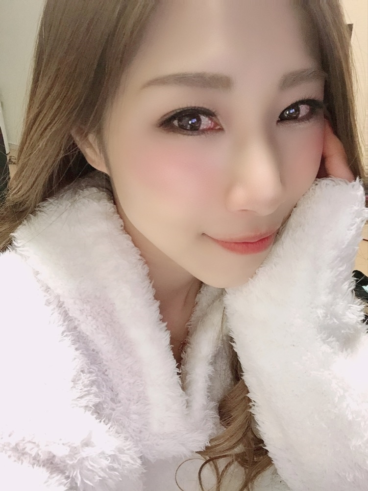 愛羽 仁美