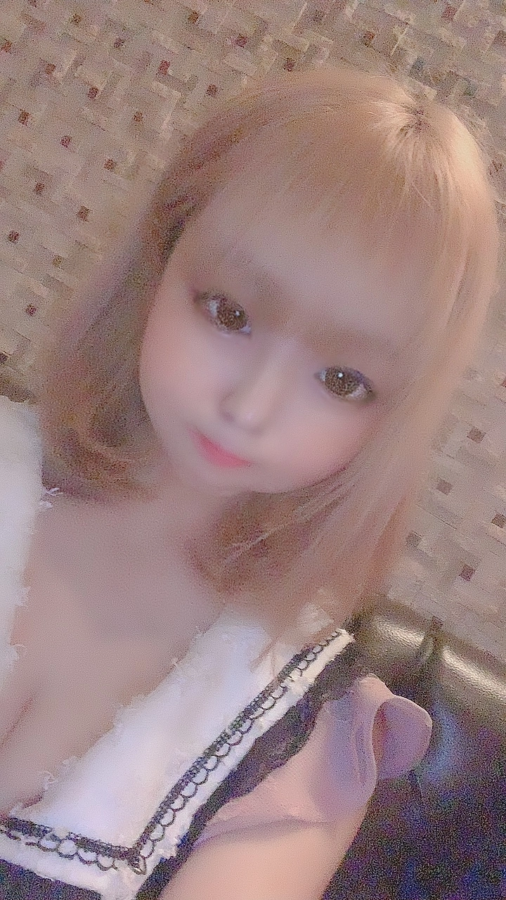 小川 真央