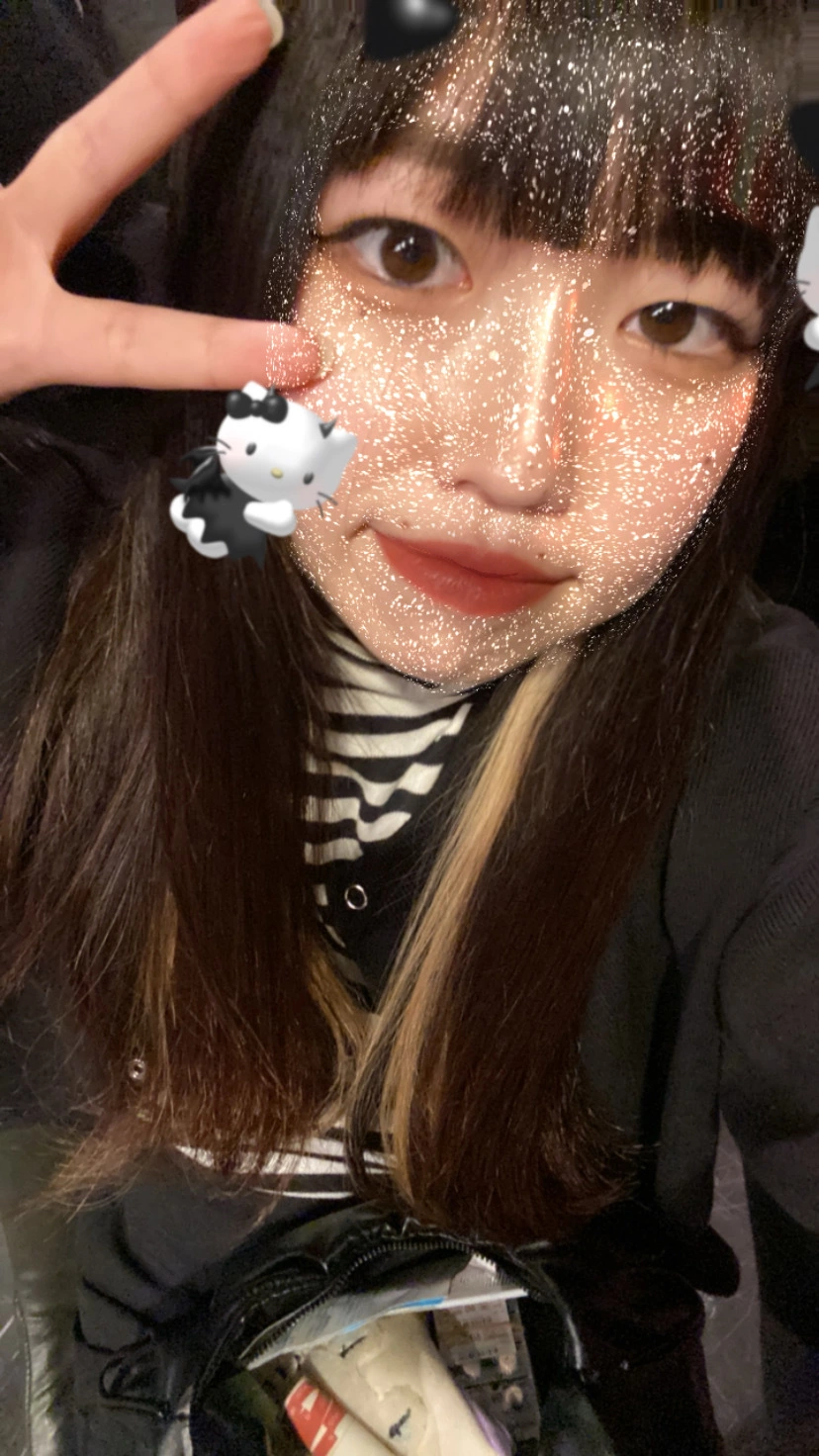 ひぃな