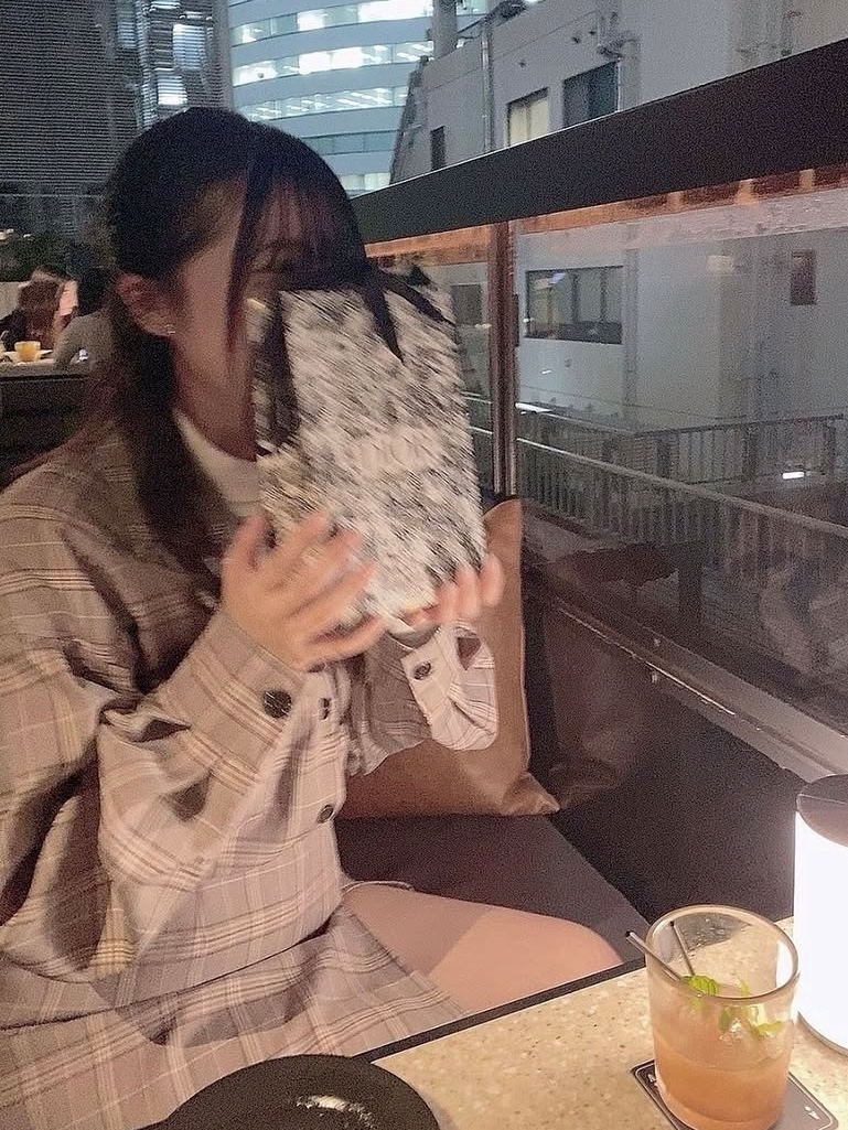 めい