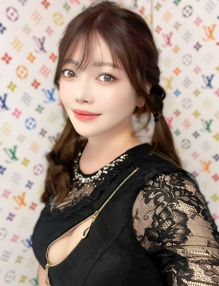 妃 えりな