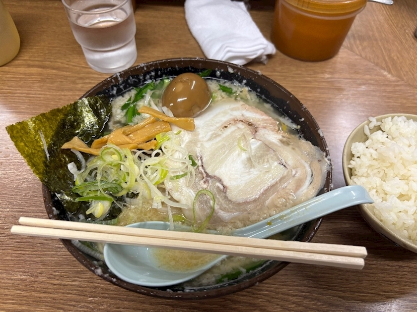 めい