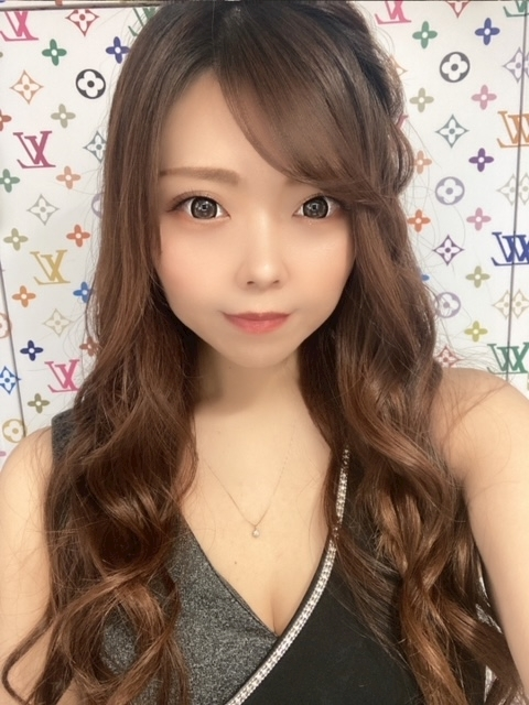夏樹 あや