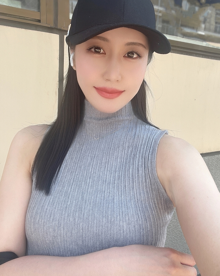 泉 りさ