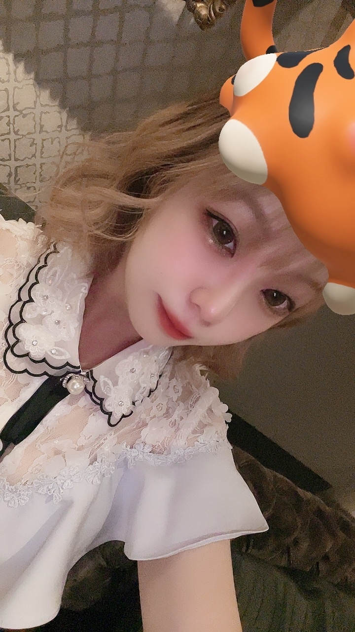 小川 真央