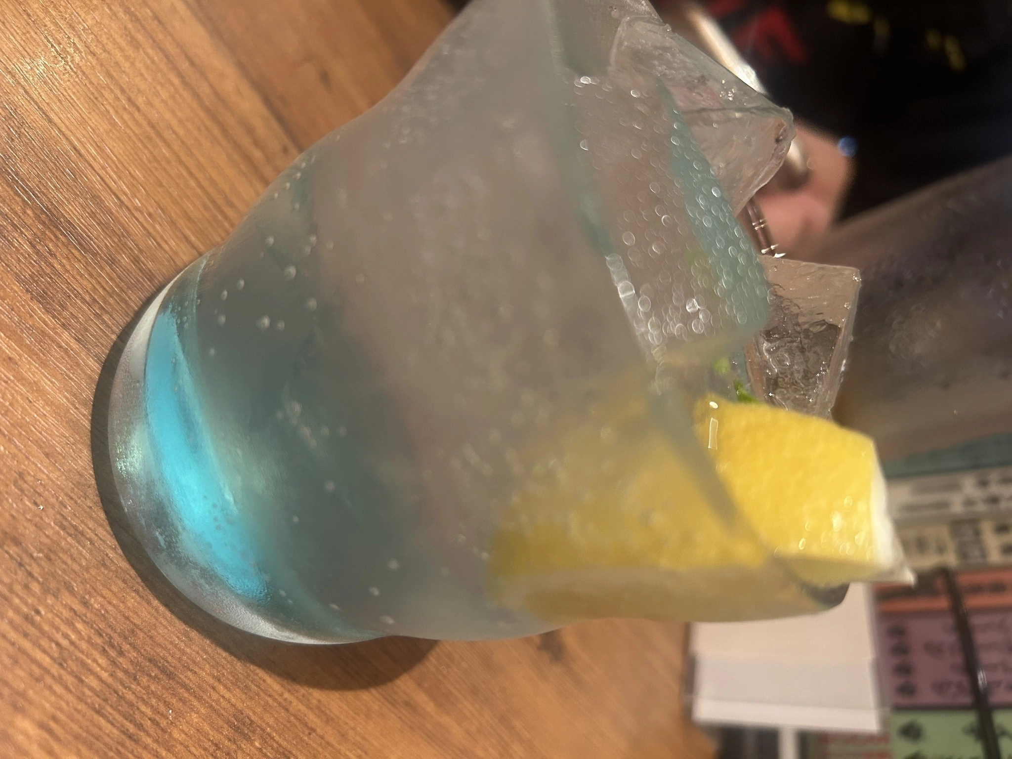 アヤ