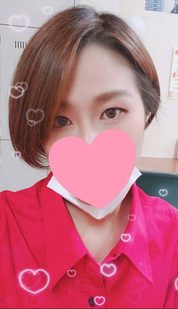 エミ （スタッフ）