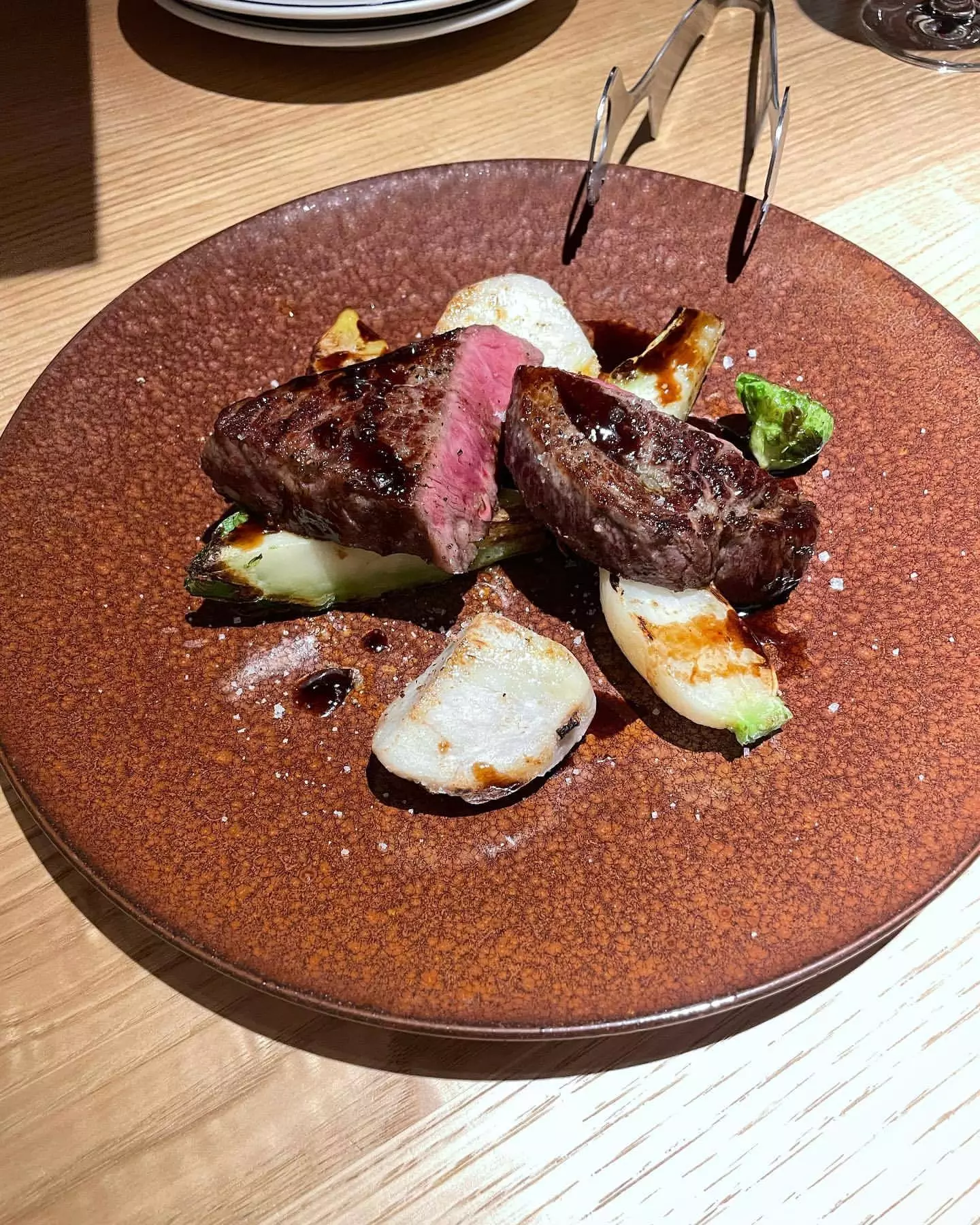 麻貴